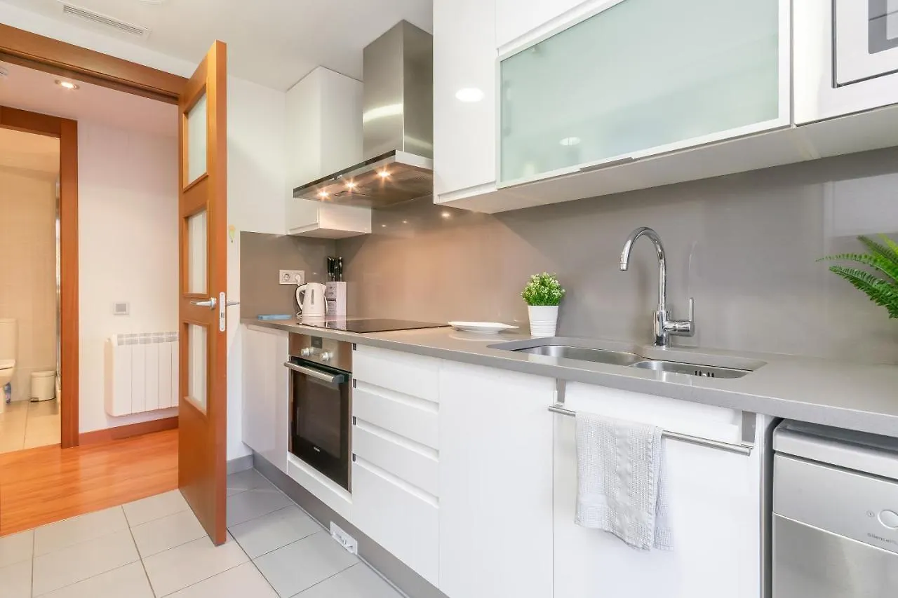 Sant Sebastia Moderno Apartamento A 100 Metros De La Playa Sitges İspanya